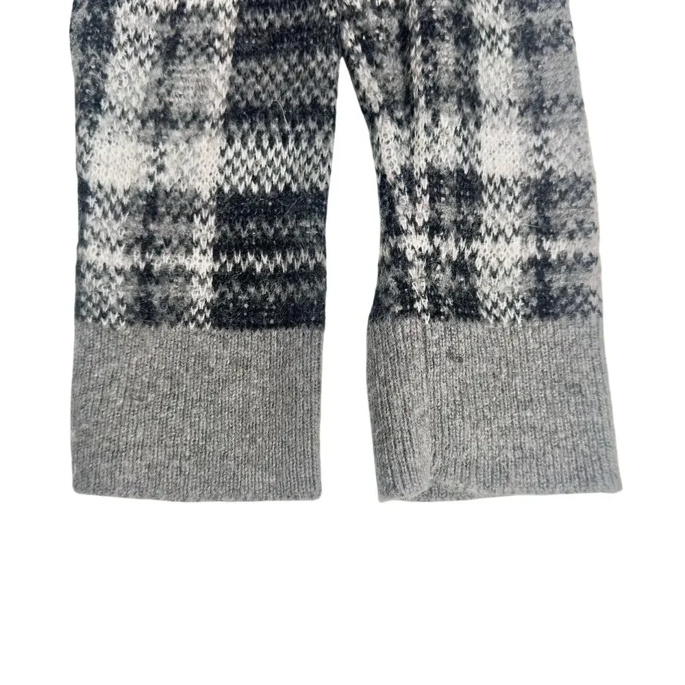 Banana Republic | Women | Plaid Wool Mohair Blend Boxy V-Neck Sweater | Medium